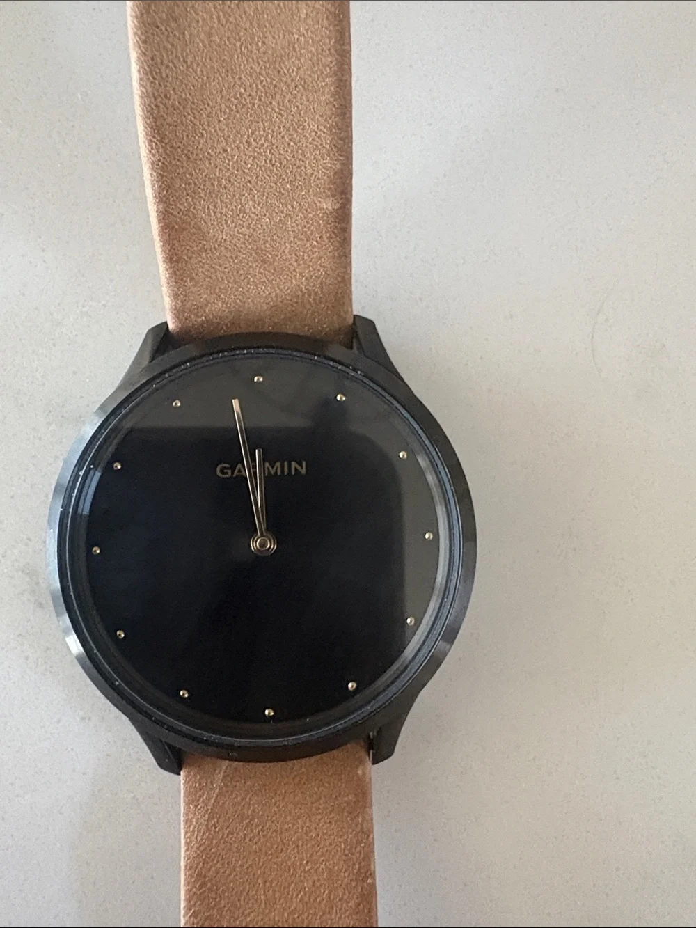 Garmin vivomove HR onyx black tan suede smart watch